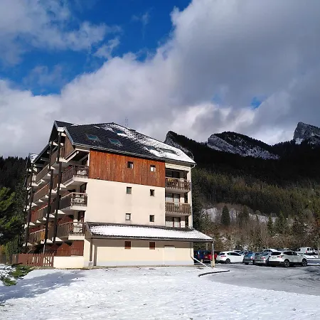 Le Charmant Som Apartment Saint-Pierre-de-Chartreuse